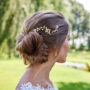 Hrpynt - Let og Elegant Hrnl med Blomster i Rhvide Perler